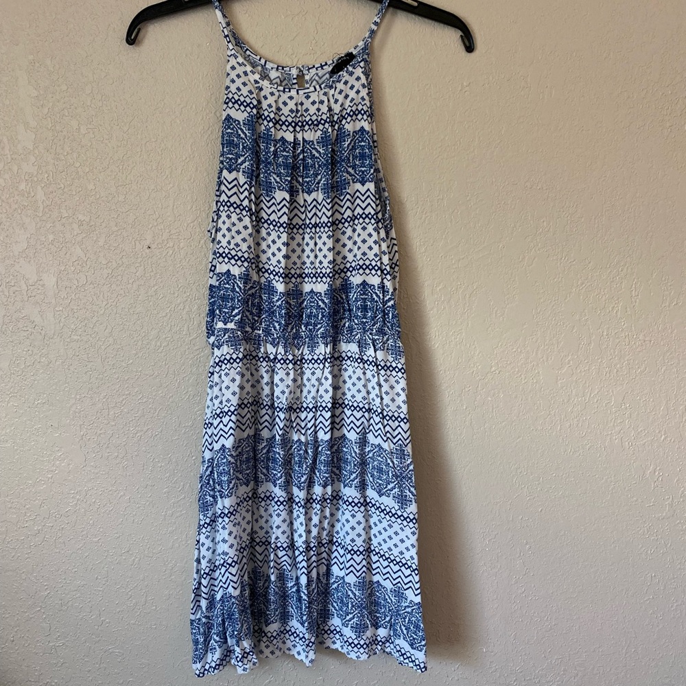 Juniors size large